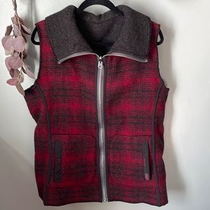 Reversible Woolrich Vest